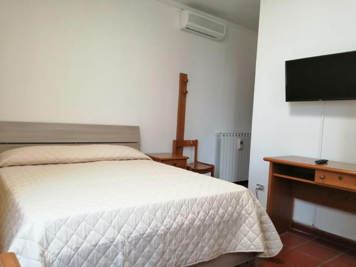 הוילה Casa Per Ferie Ulivo D'אסיסי מראה חיצוני תמונה