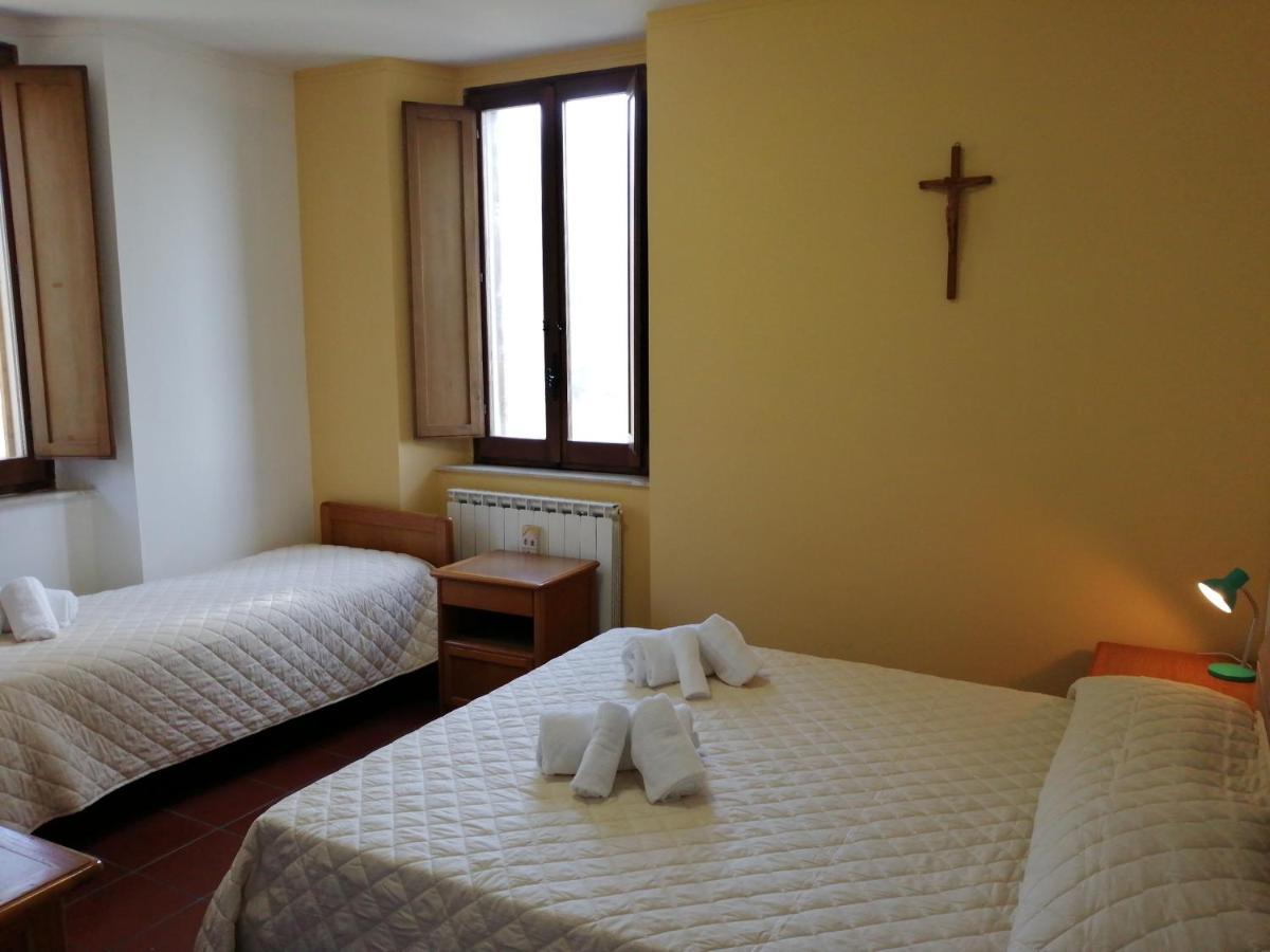 הוילה Casa Per Ferie Ulivo D'אסיסי מראה חיצוני תמונה